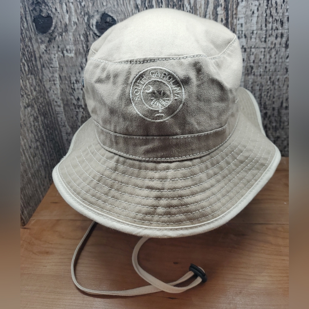 South Carolina Beige Khaki Bucket Hat Unisex One Size Embroidered Palm Tree 🌴
